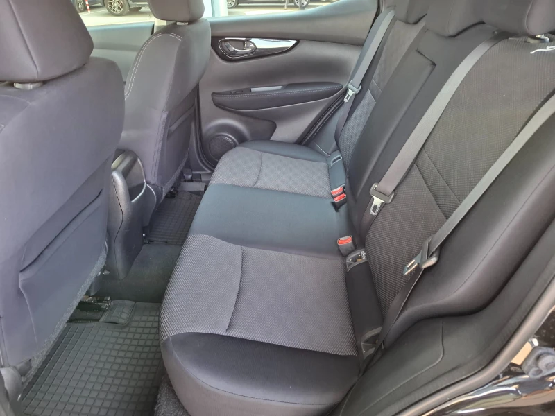 Nissan Qashqai 1.6 dCi* АВТОМАТИК* NAVI* 112500к.м.* CAMERA* LED, снимка 7 - Автомобили и джипове - 50651288