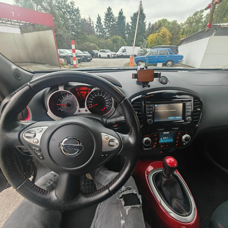 Nissan Juke 1.2 turbo, снимка 11 - Автомобили и джипове - 52580195
