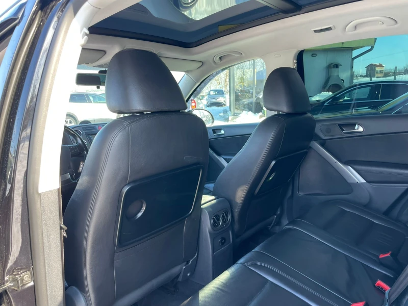 VW Tiguan /ВСИЧКО ПЛАТЕНО, снимка 11 - Автомобили и джипове - 53083206