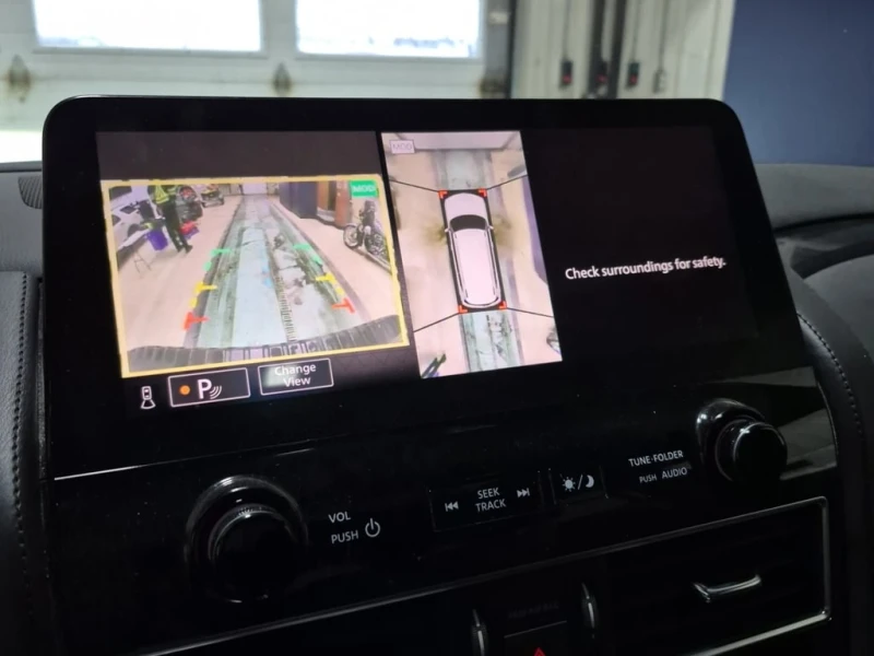 Nissan Armada * SL * CARFAX * БЕЗ ПЪРВОНАЧАЛНА ВНОСКА, снимка 9 - Автомобили и джипове - 53215168