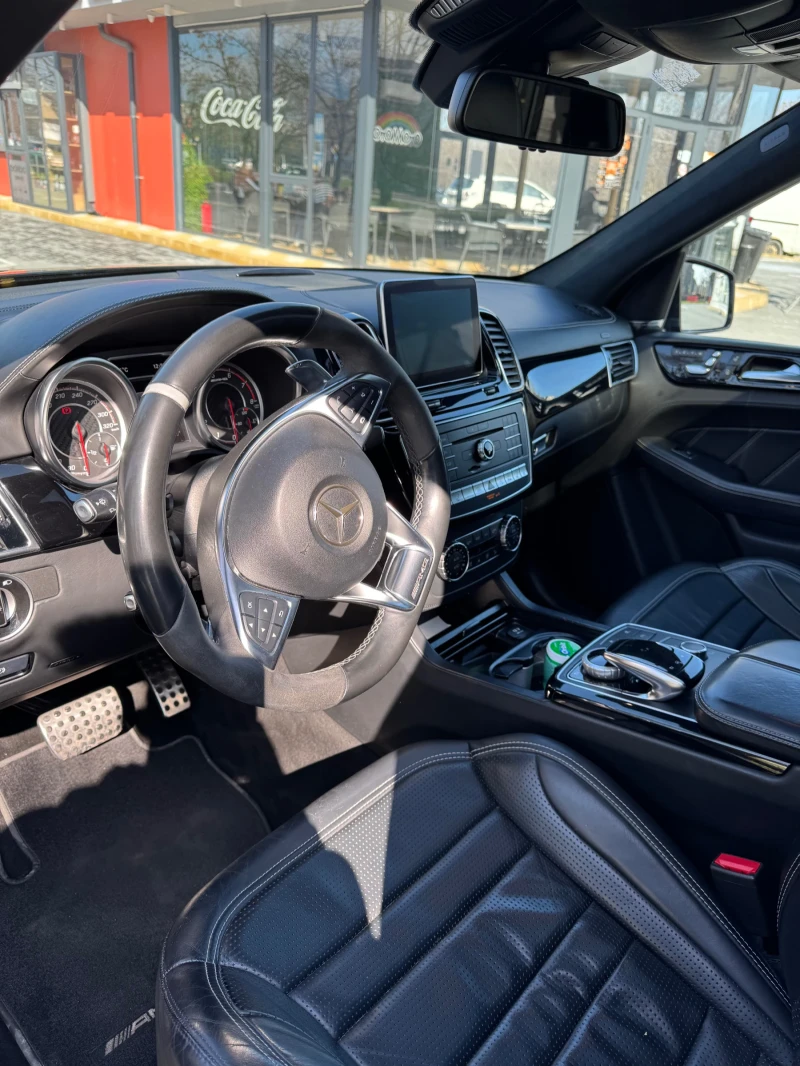Mercedes-Benz GLE 63 S AMG Mercedes-Benz GLE 63 S AMG 4MATIC | 585 к.с. | 201, снимка 14 - Автомобили и джипове - 53581753