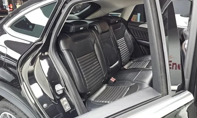 Mercedes-Benz GLE 350 D | COUPE | AMG | 360* CAM | H&K | ПАНОРАМА | , снимка 11 - Автомобили и джипове - 55504355