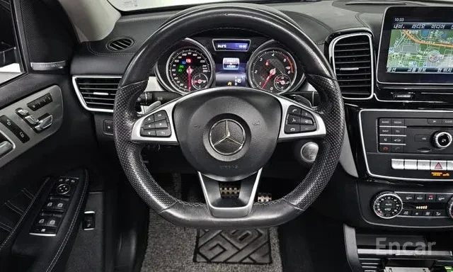 Mercedes-Benz GLE 350 D | COUPE | AMG | 360* CAM | H&K | ПАНОРАМА | , снимка 5 - Автомобили и джипове - 55504355