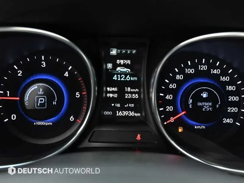 Hyundai Santa fe 2.2 CRDI 4WD - САМО 30% АВАНС, снимка 8 - Автомобили и джипове - 56159107