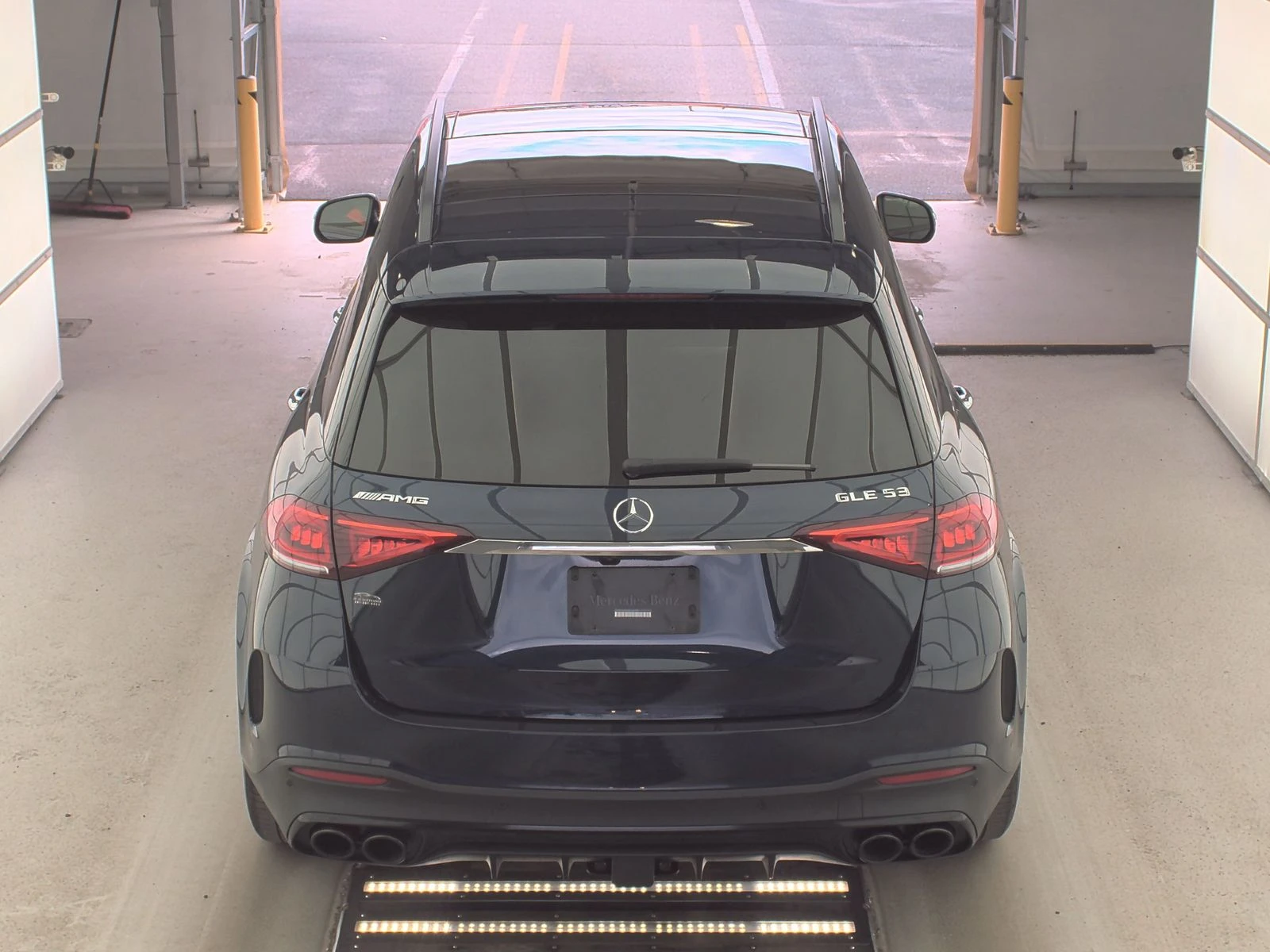 Mercedes-Benz GLE 53 4MATIC BURMAISTER* Пано* Distronic* Масаж - изображение 5