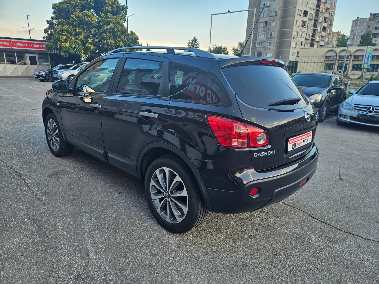 Nissan Qashqai 1.6i-Gaz.Inj./Navi/Камера/Панорамa - изображение 3