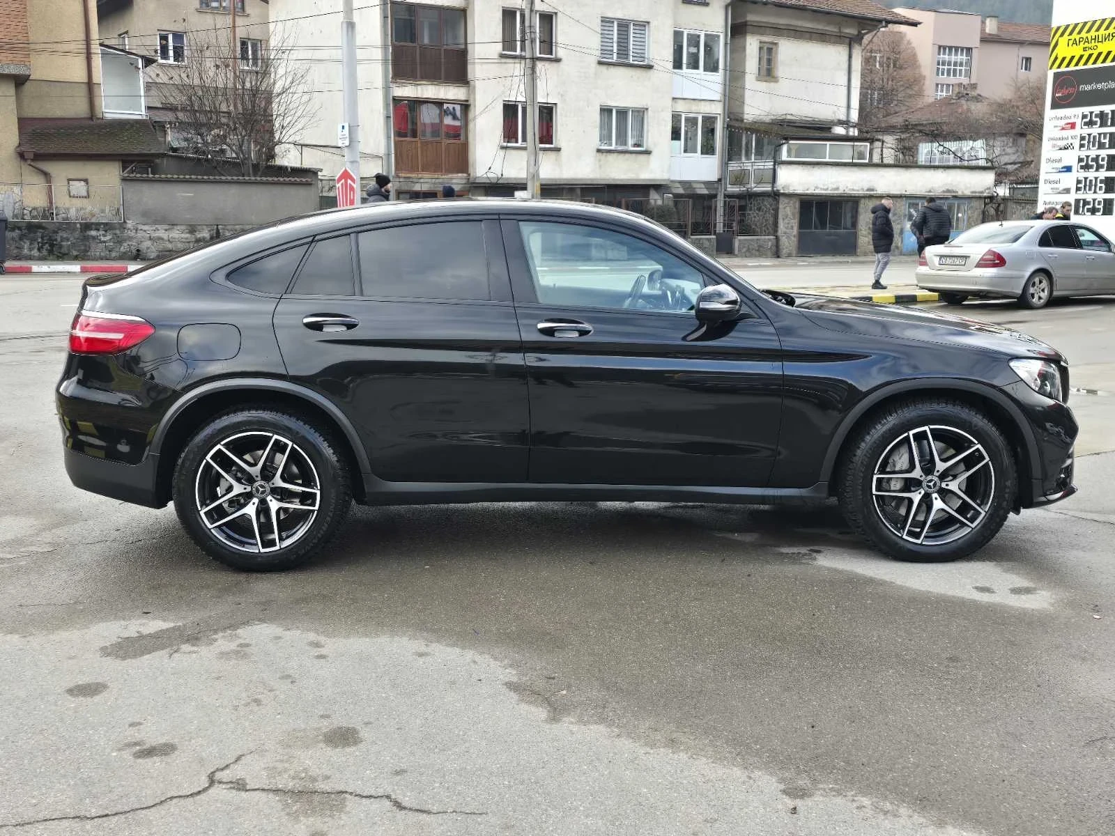 Mercedes-Benz GLC 250 4MATIC - изображение 3