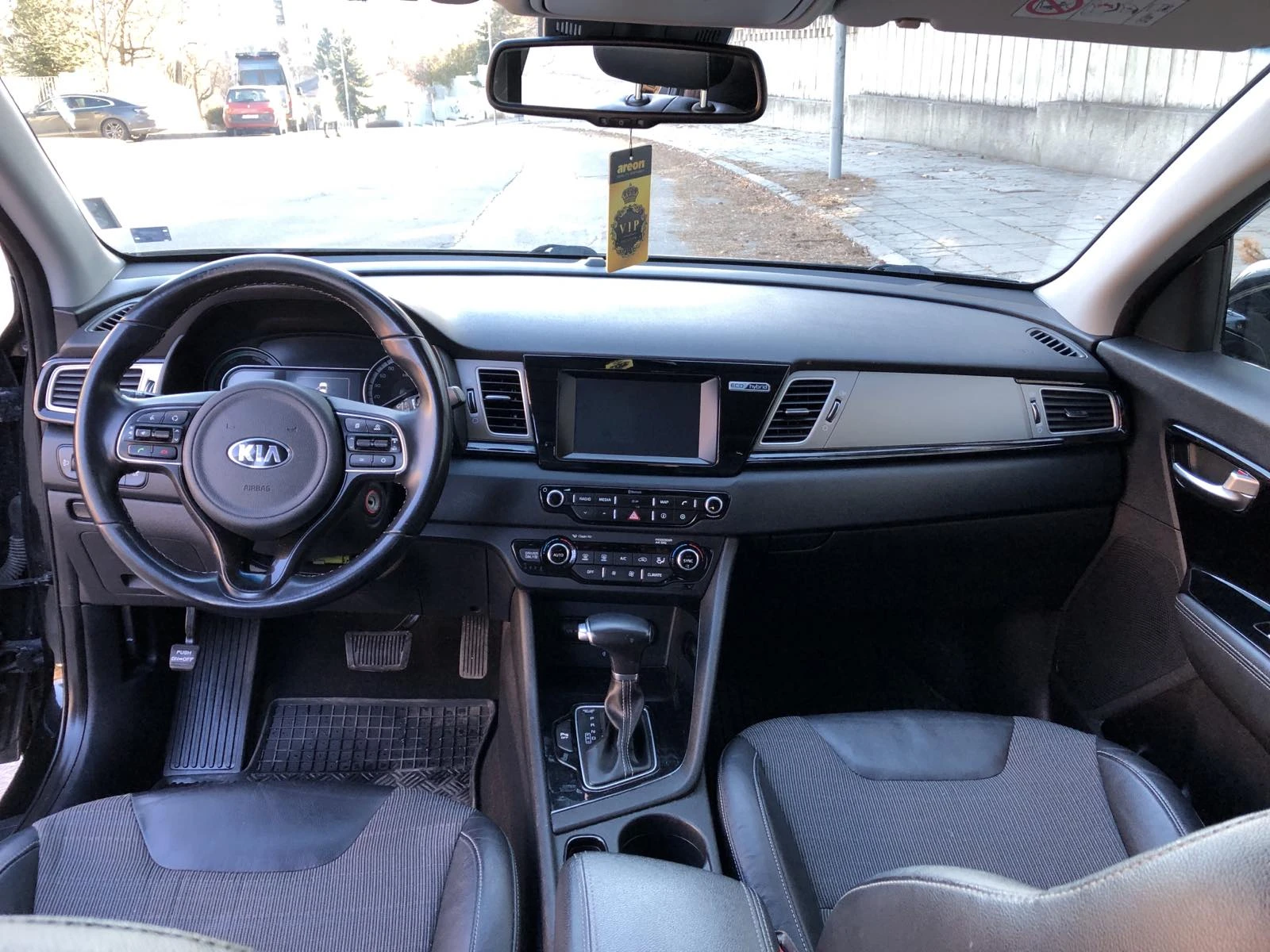 Kia Niro 1.6 Hybrid Vision - изображение 9