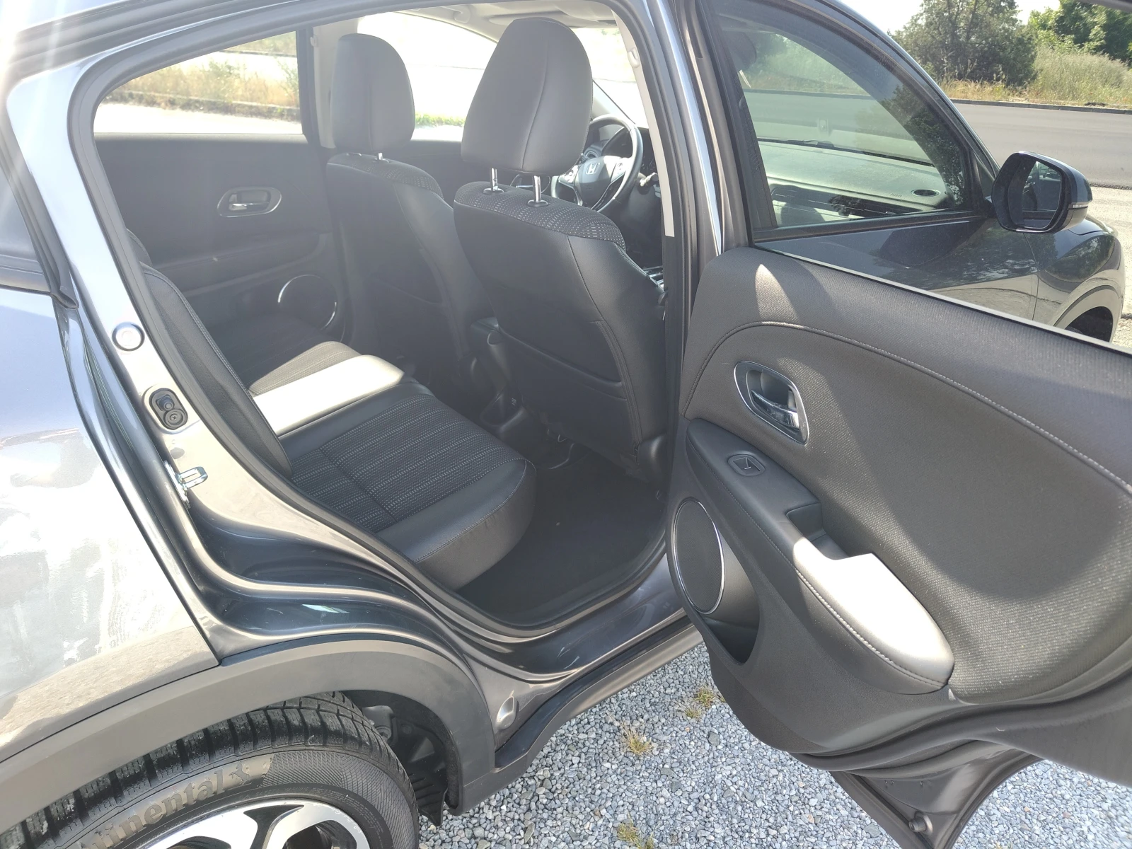 Honda Hr-v EXECUTIVE FUL PANORAMA KEYLES NAVI EURO 6B , снимка 10 - Автомобили и джипове - 54703413