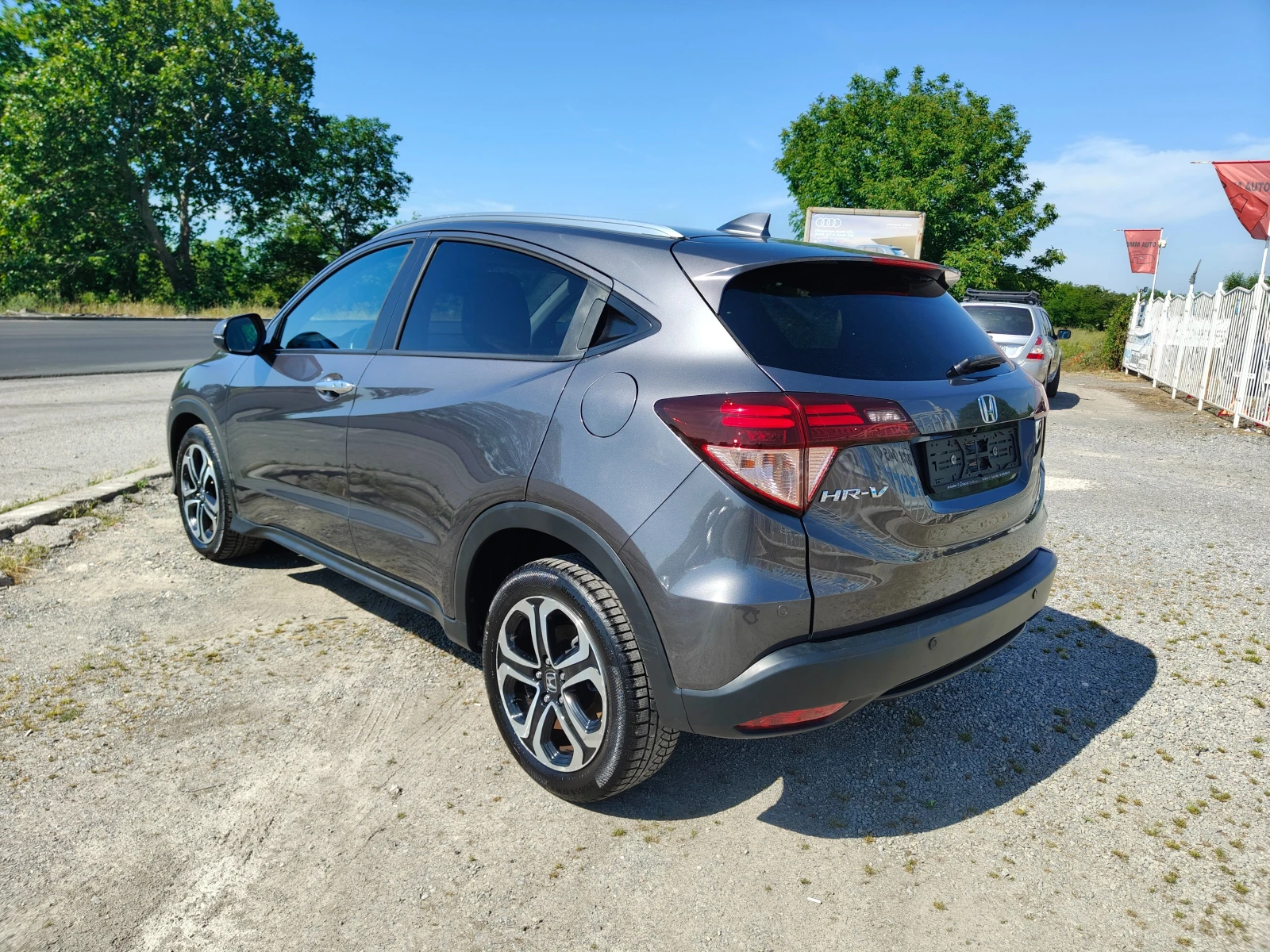 Honda Hr-v EXECUTIVE FUL PANORAMA KEYLES NAVI EURO 6B , снимка 3 - Автомобили и джипове - 54703413