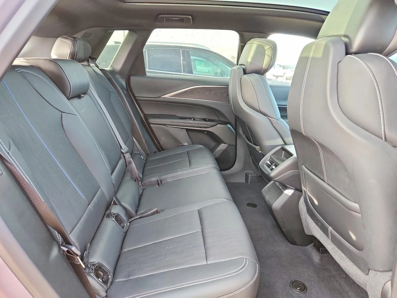 Cadillac Escalade * * Lyriq* * Luxury, снимка 6 - Автомобили и джипове - 55084266