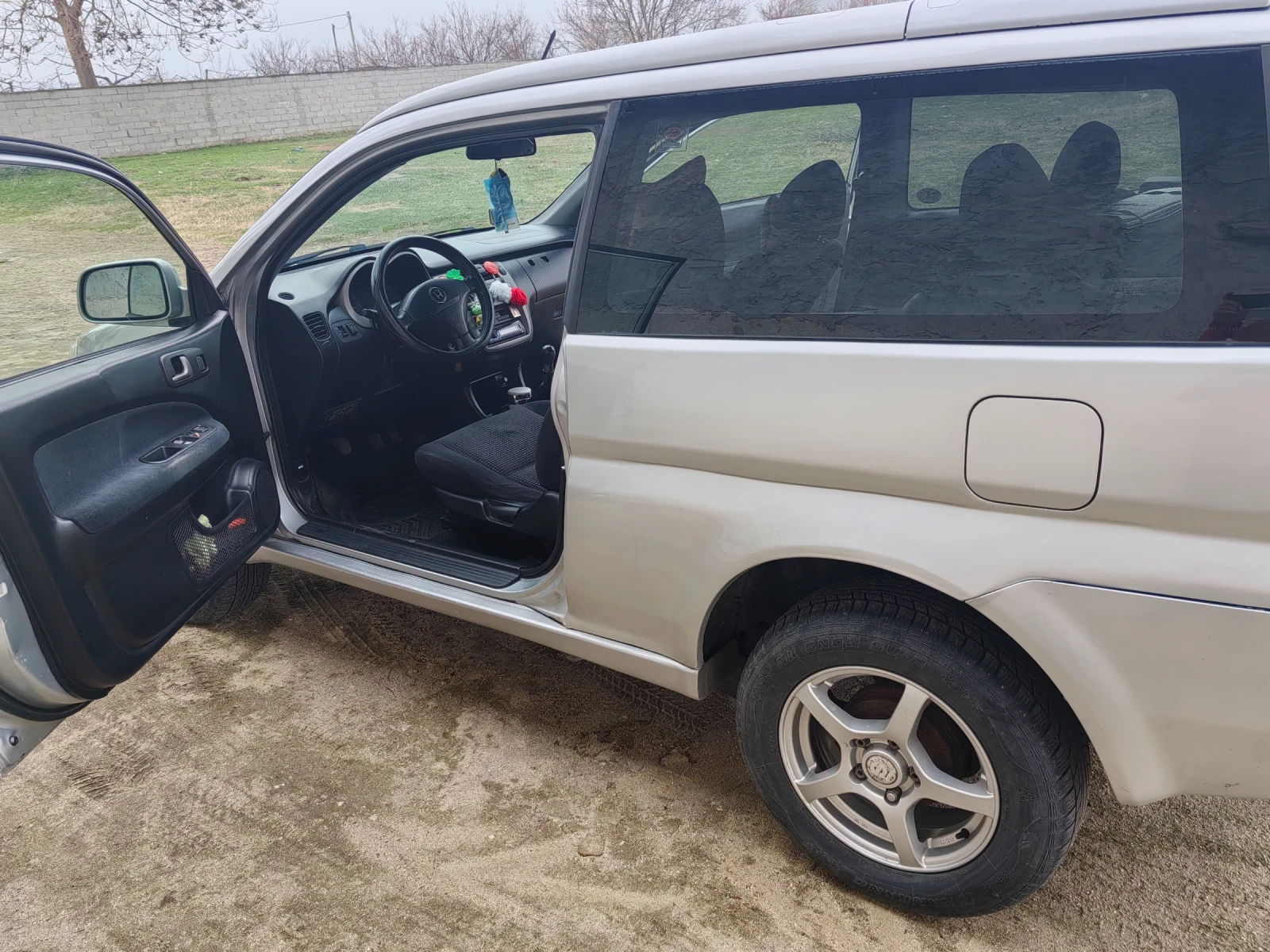 Honda Hr-v, снимка 7 - Автомобили и джипове - 56016381