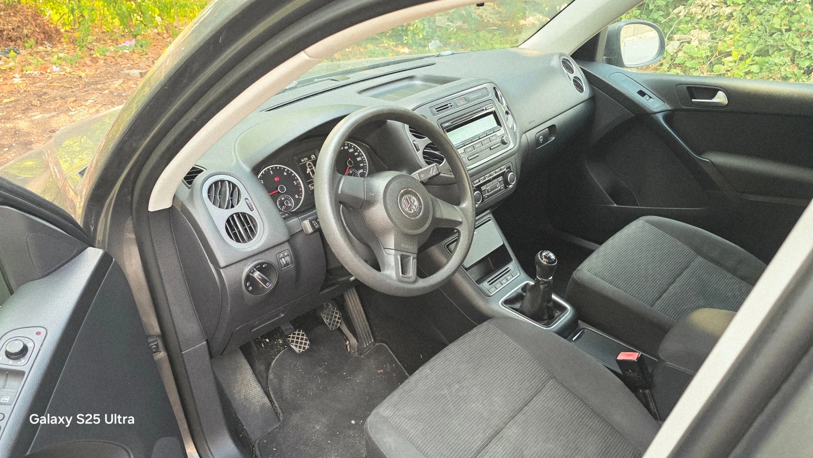 VW Tiguan 2.0tdi, снимка 3 - Автомобили и джипове - 56264669