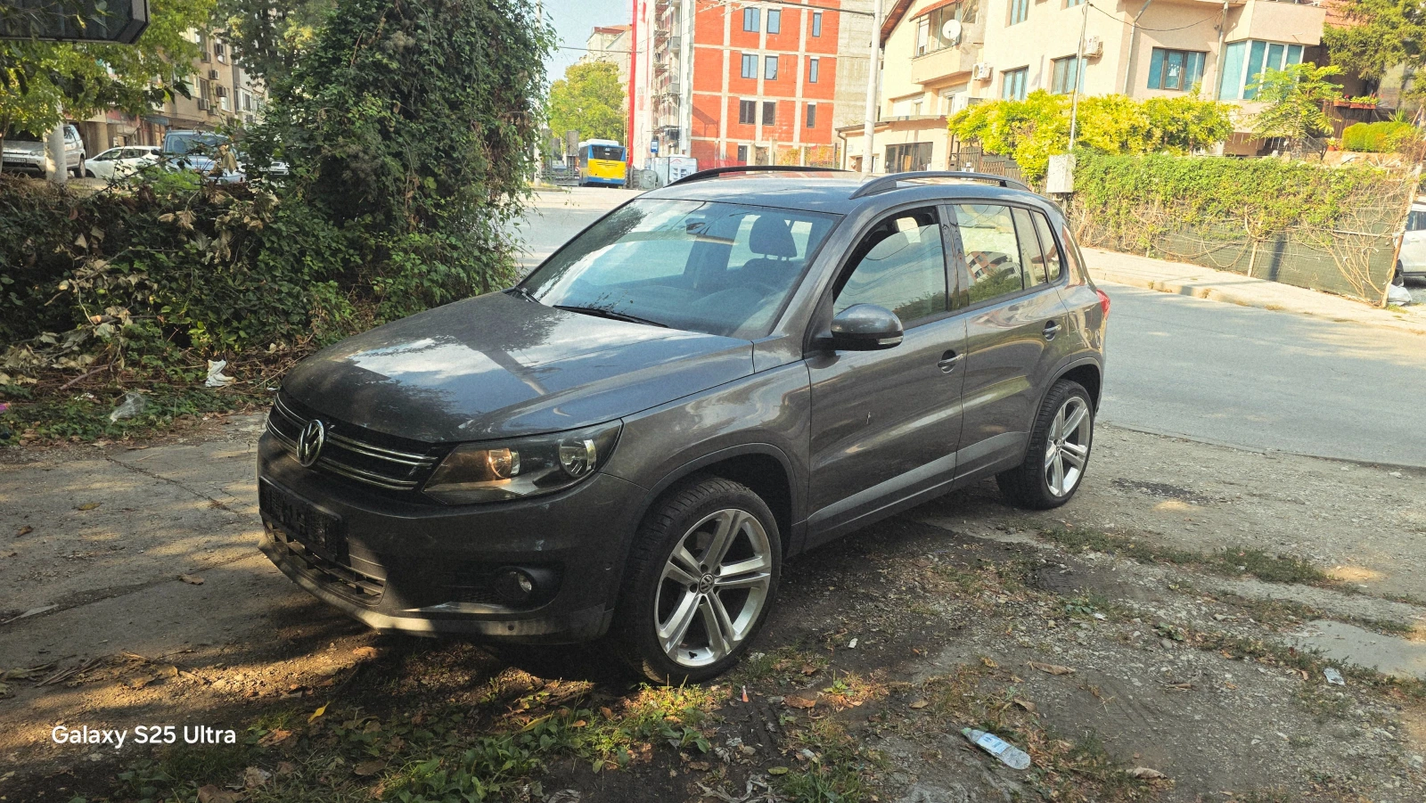 VW Tiguan 2.0tdi, снимка 6 - Автомобили и джипове - 56264669
