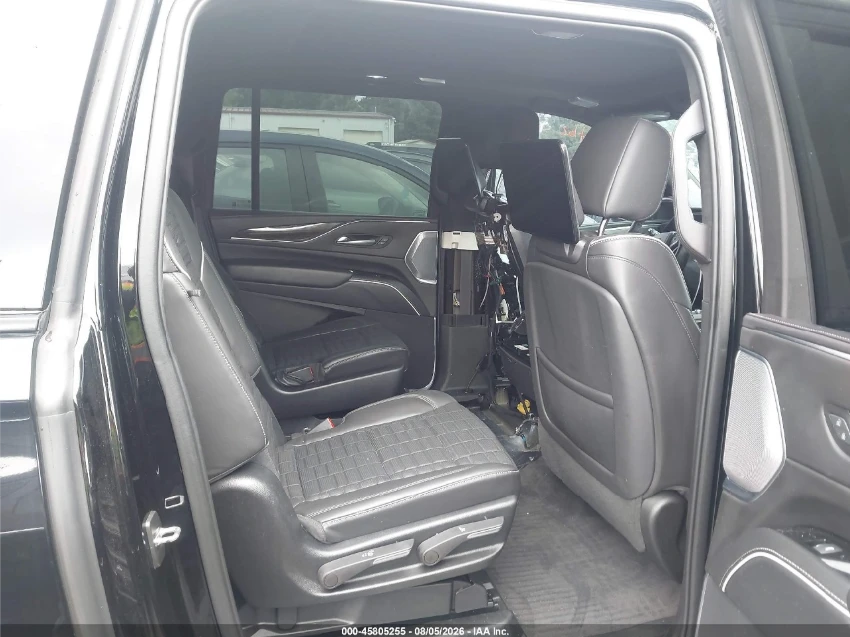Cadillac Escalade ESV 4WD SPORT PLATINUM, снимка 9 - Автомобили и джипове - 56696401