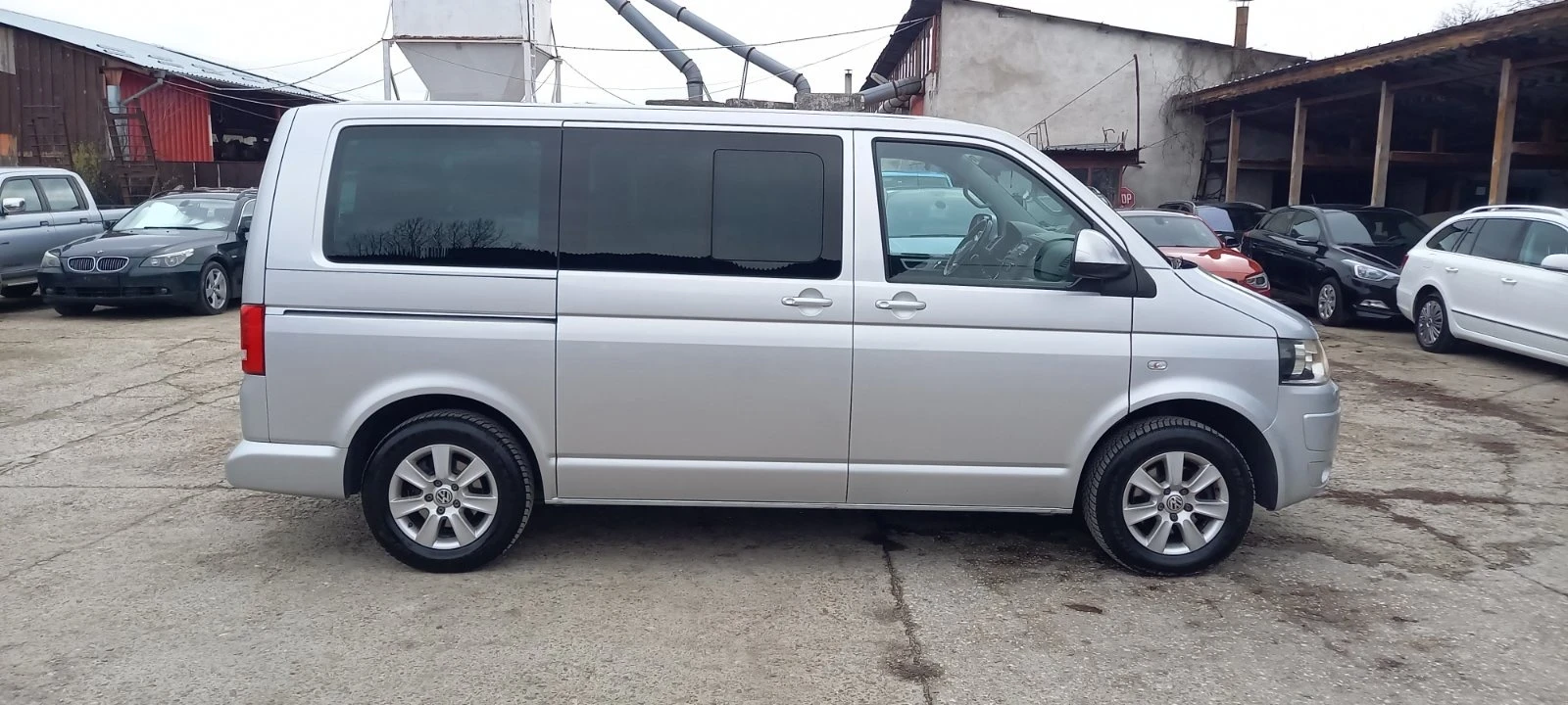 VW Multivan 2.0TDI/140к.с./7-места/180000км/Швейцария - изображение 5