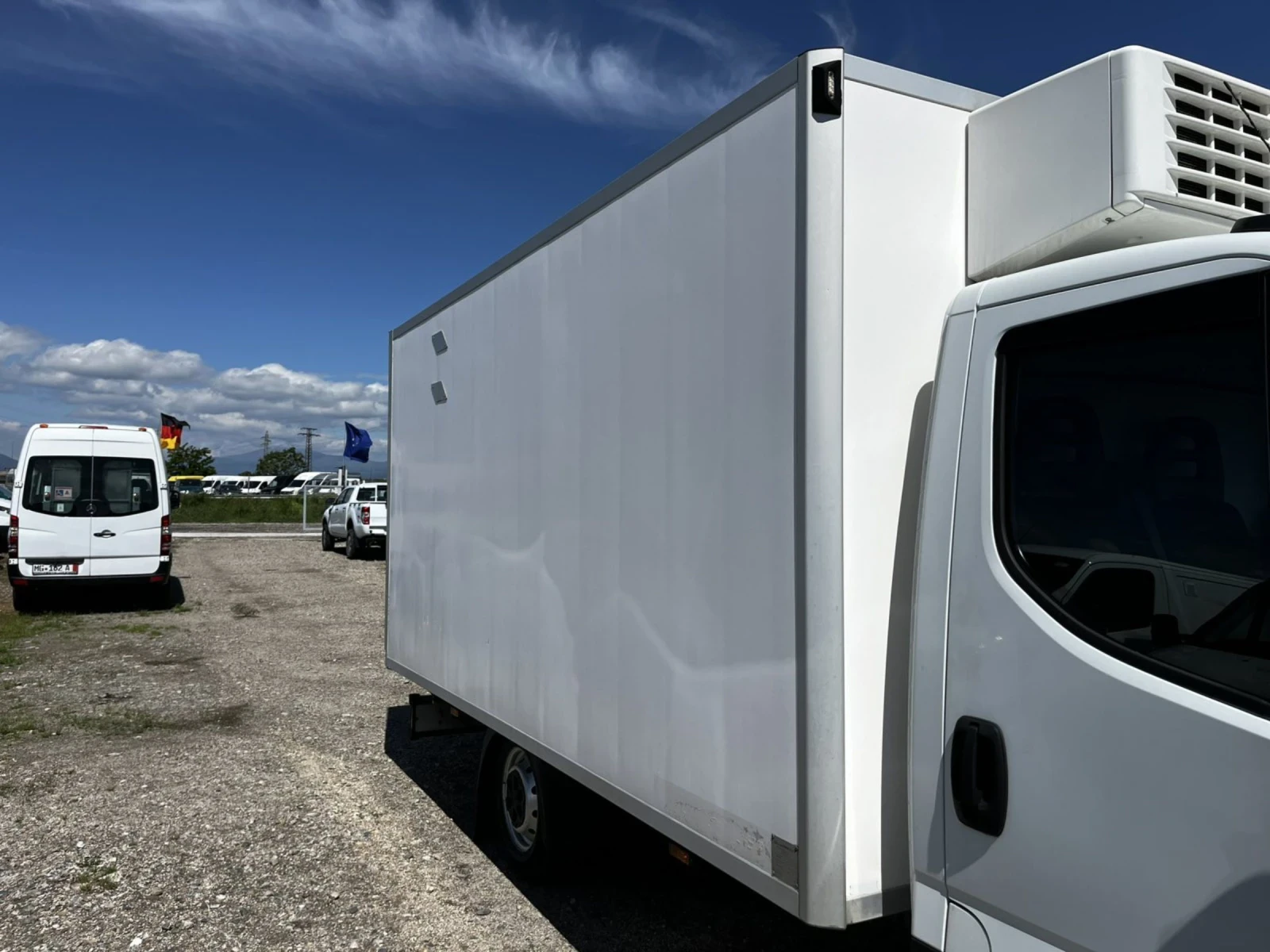 Iveco Daily Фургон Хладилен ТОК - изображение 2