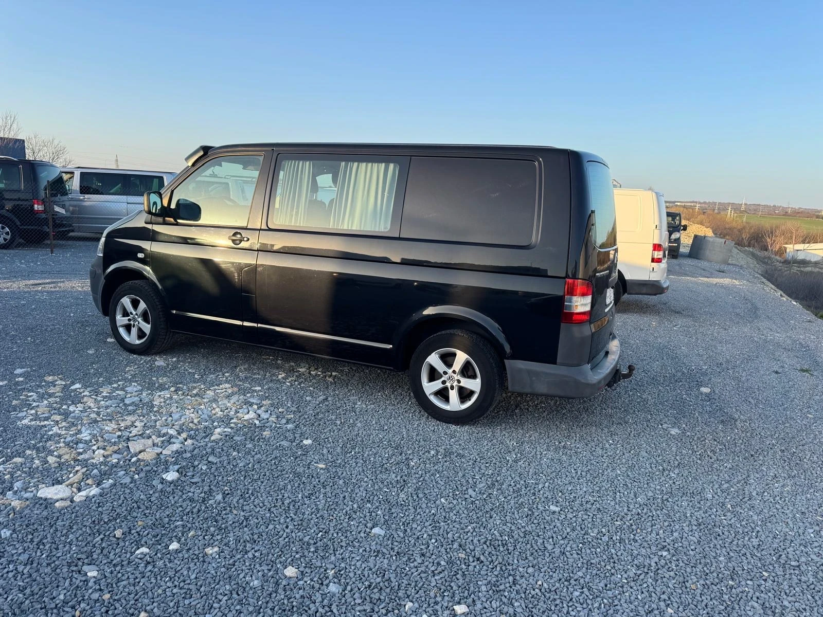 VW Transporter 2.5 TDI 131HP, снимка 5 - Бусове и автобуси - 54515356