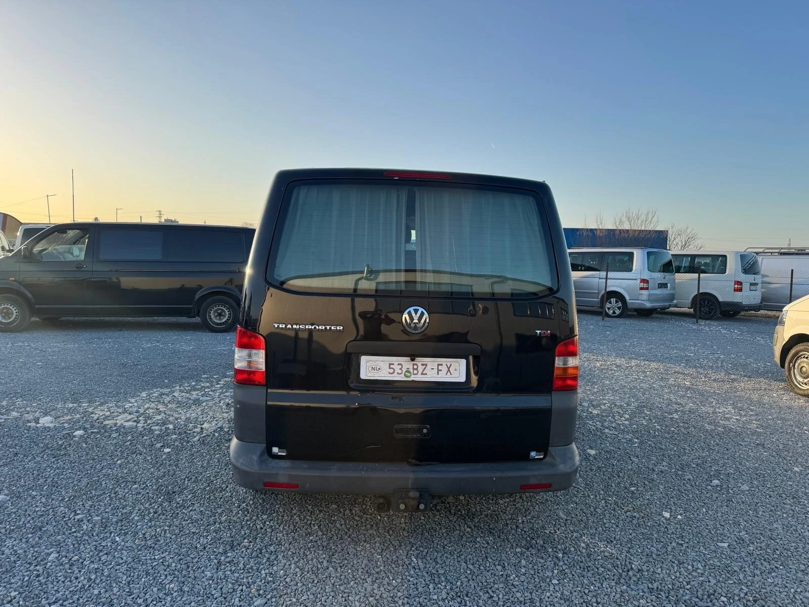 VW Transporter 2.5 TDI 131HP, снимка 6 - Бусове и автобуси - 54515356
