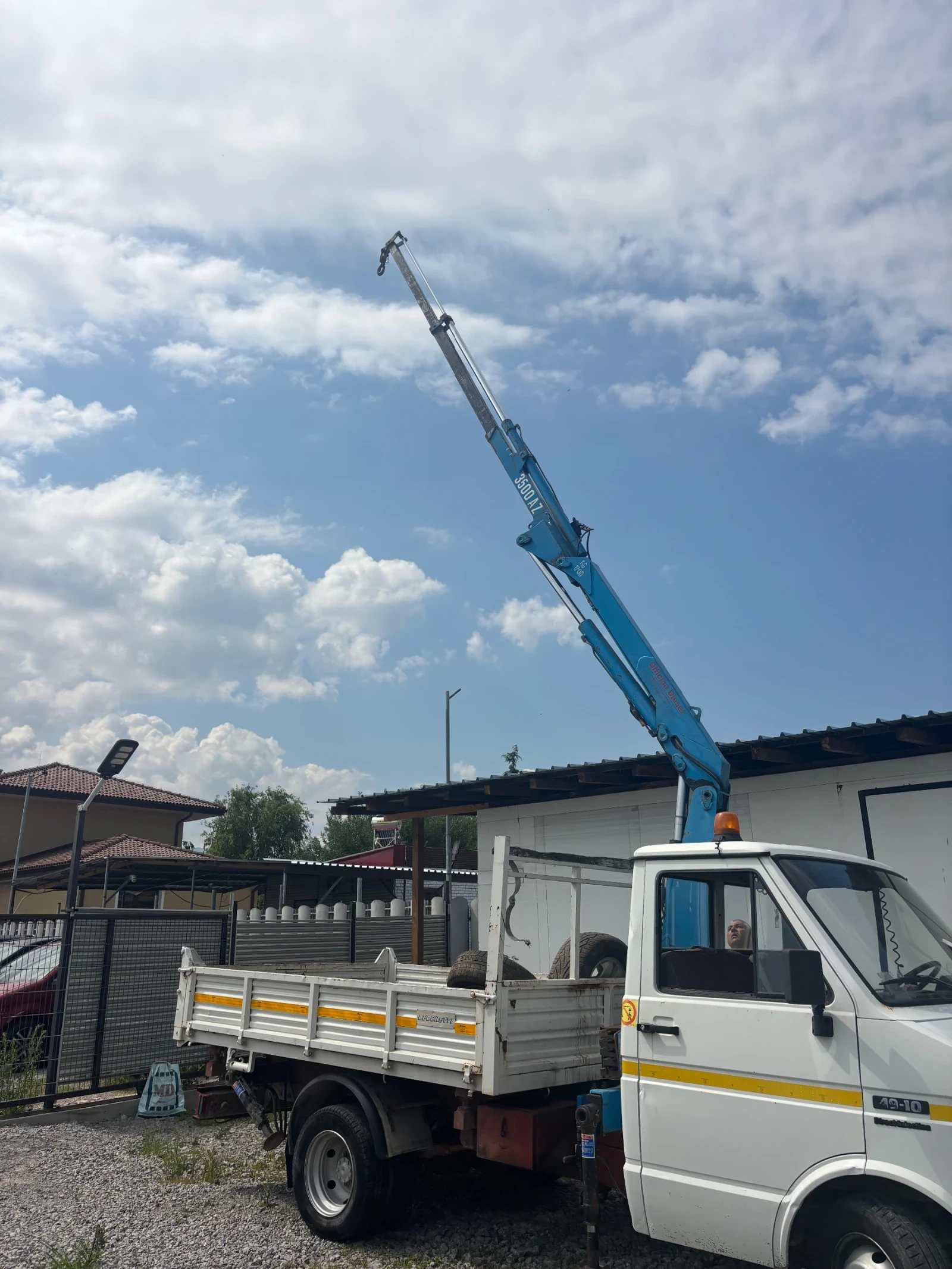 Iveco Daily 1500кг кран самосвал, снимка 3 - Бусове и автобуси - 55809147