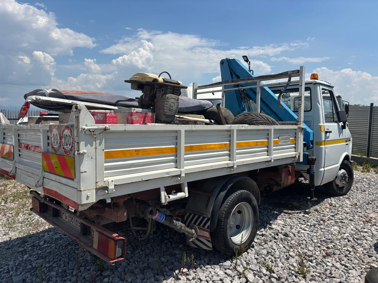 Iveco Daily 1500кг кран самосвал