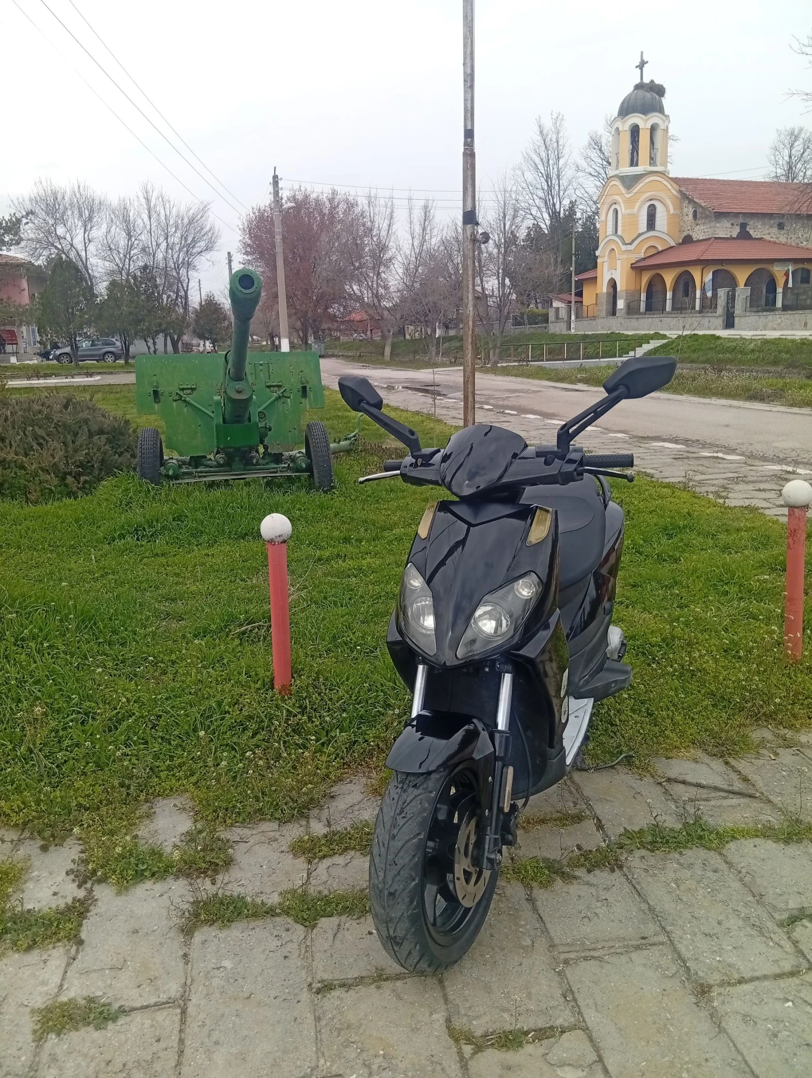 Aprilia 50 Spot city, снимка 2 - Мотоциклети и мототехника - 53938319