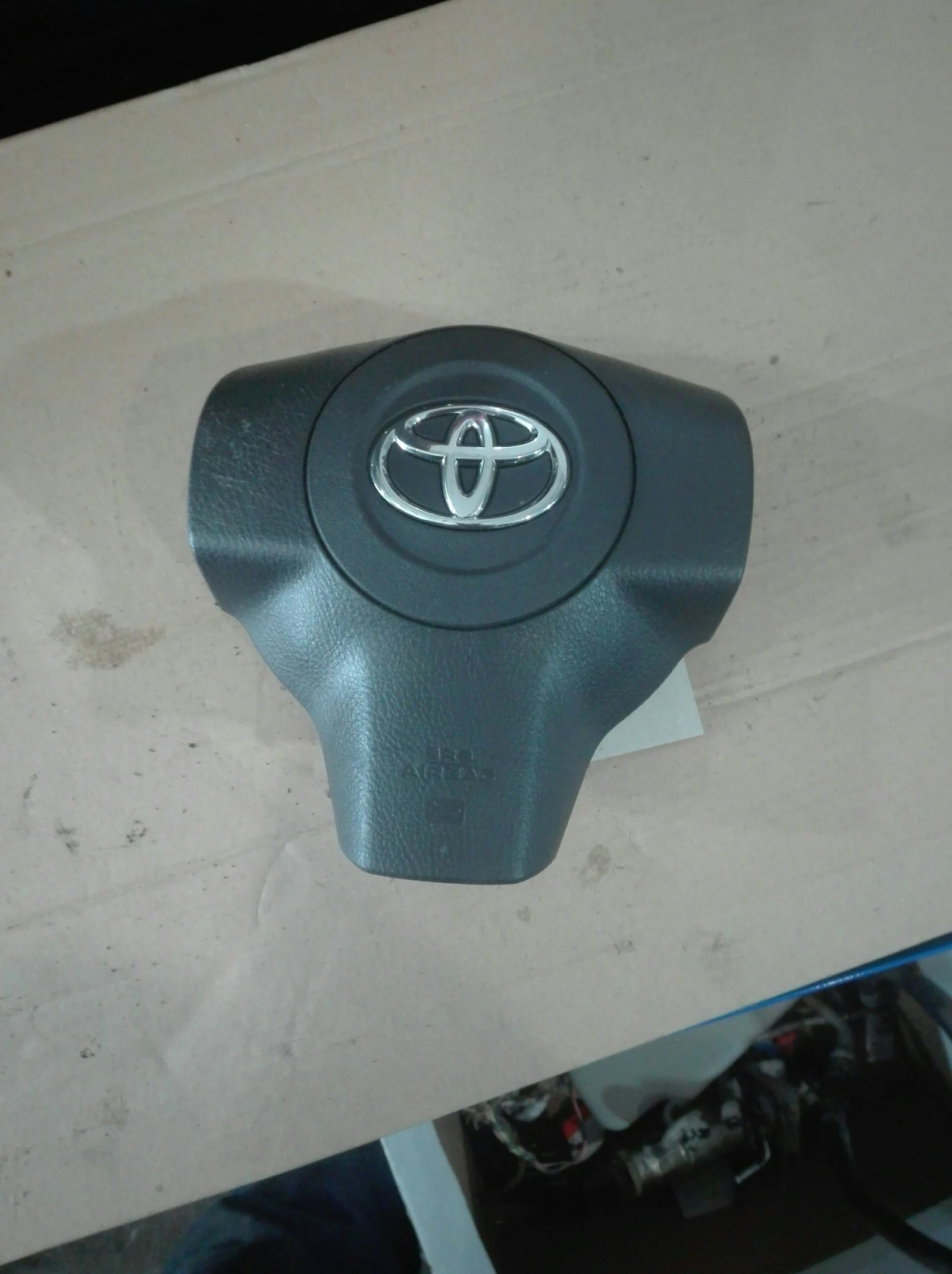 ������ ����� �� ������ ��� 4 2.2� | Mobile.bg � ����������� 1