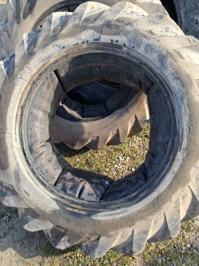 Гуми, снимка 1