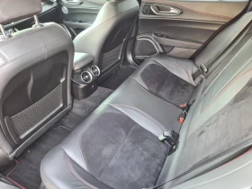 Alfa Romeo Giulia 2.9/V6/510HP/QUADRIFOGLIO/CARBON/H&K/CAM/ACC/146z, снимка 14