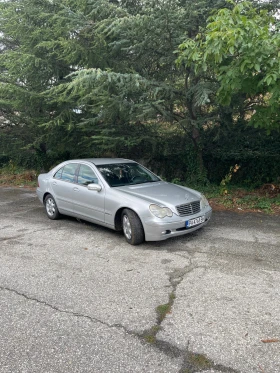 Mercedes-Benz C 220, снимка 2