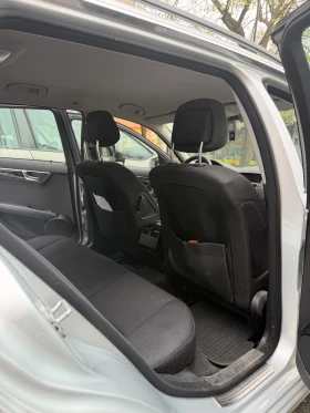 Mercedes-Benz C 220, снимка 6