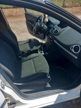 Renault Clio, снимка 2