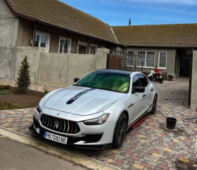 Обява за продажба на Maserati Ghibli Sq4 v6 twin turbo 410hp - бартер
