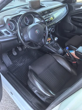 Обява за продажба на Alfa Romeo Giulietta 2.0JTD 170 PS. ~6 000 EUR - изображение 10