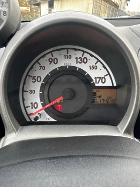 Toyota Aygo - 4400 лв. - 23352325 9