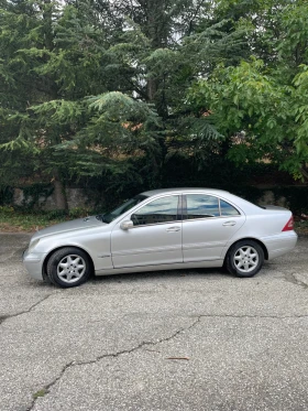 Mercedes-Benz C 220 - 2000 € / 3911.66 лв. - 74036330 4