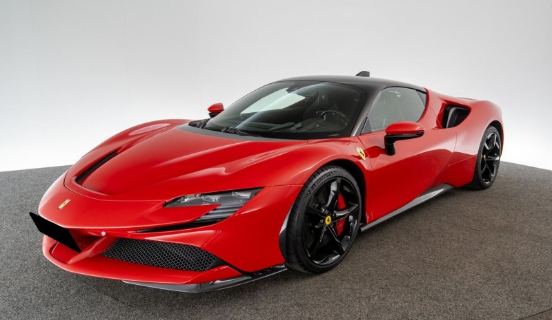 Ferrari SF 90 Stradale = Full Carbon Interior&Exterior= Гаранция, снимка 4 - Автомобили и джипове - 46446365