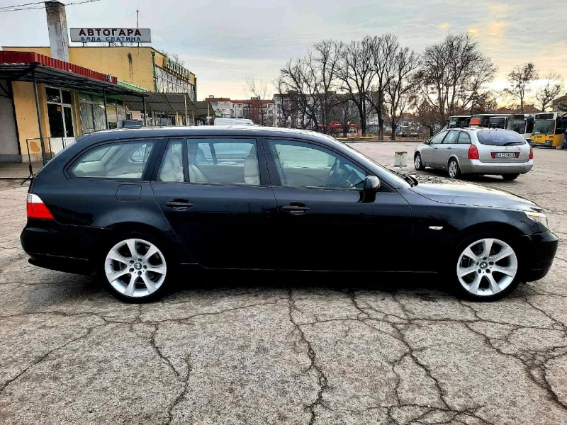 BMW 530 3.0D АВТОМАТ КОЖА, снимка 6 - Автомобили и джипове - 47791220