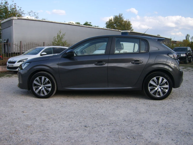 Peugeot 208 1, 2i  automatic, снимка 5 - Автомобили и джипове - 47367774