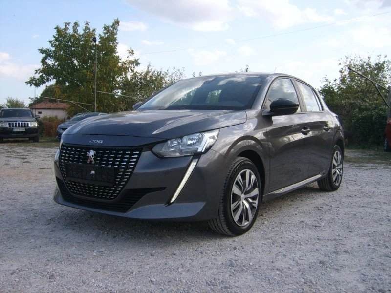 Peugeot 208 1, 2i  automatic, снимка 1 - Автомобили и джипове - 47367774