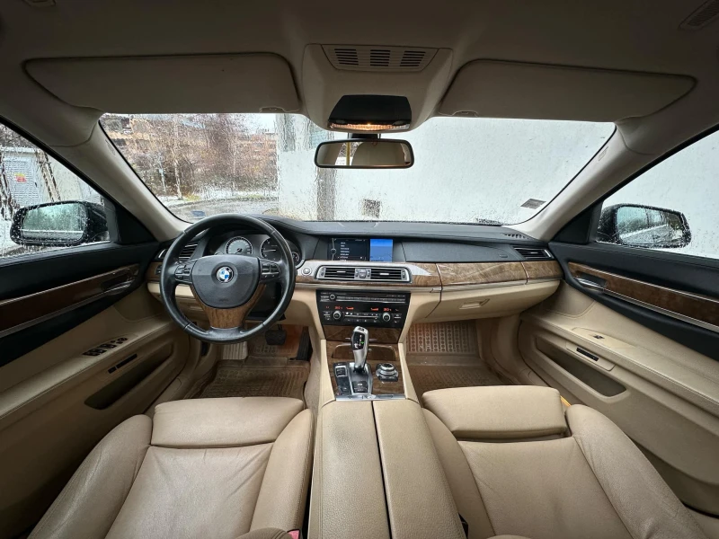 BMW 730 d / 3 TV / КАМЕРА / РЕГИСТРИРАН, снимка 11 - Автомобили и джипове - 48267877