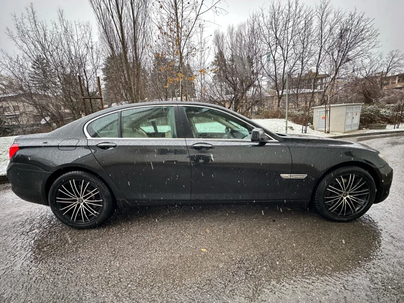 BMW 730 d / 3 TV / КАМЕРА / РЕГИСТРИРАН, снимка 8 - Автомобили и джипове - 48267877