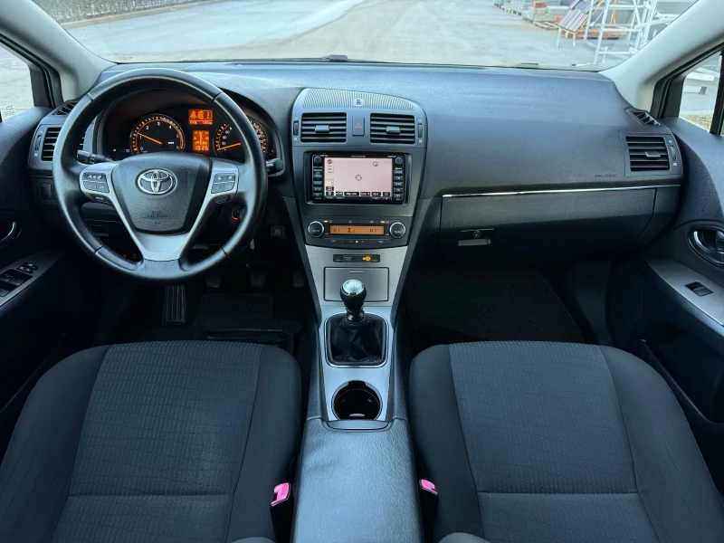 Toyota Avensis 2.0D4D-126kc Navi Klimatronic Euro5 Без забележки!, снимка 12 - Автомобили и джипове - 48622116