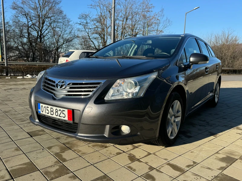 Toyota Avensis 2.0D4D-126kc Navi Klimatronic Euro5 Без забележки!, снимка 1 - Автомобили и джипове - 48622116