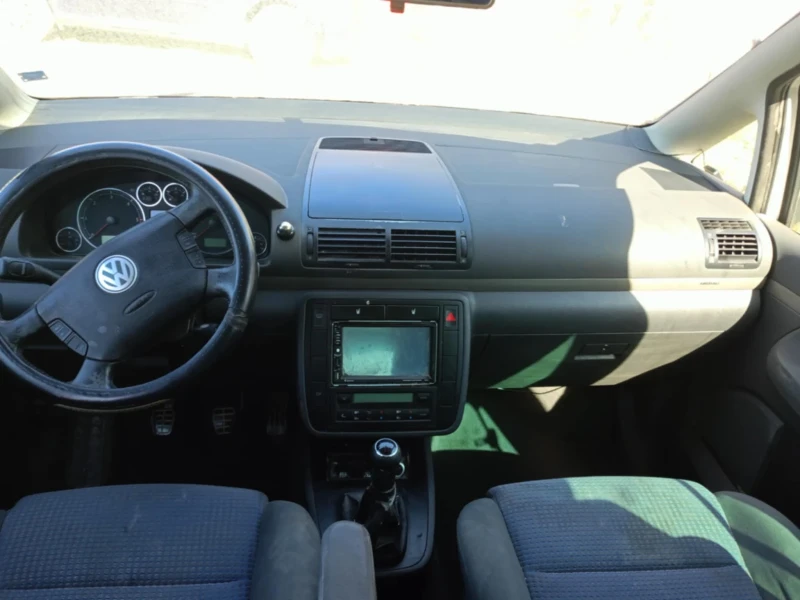 VW Sharan, снимка 2 - Автомобили и джипове - 49304283