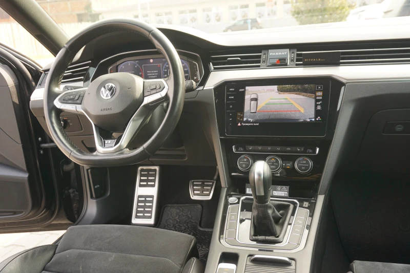 VW Passat B 8.5 R Line VIRTUAL COCKPIT, снимка 13 - Автомобили и джипове - 49426868