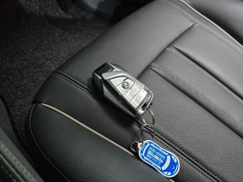 BMW 520, снимка 15 - Автомобили и джипове - 56505864