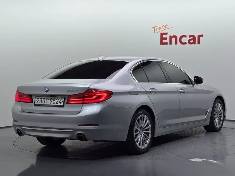 BMW 520, снимка 2 - Автомобили и джипове - 56505864
