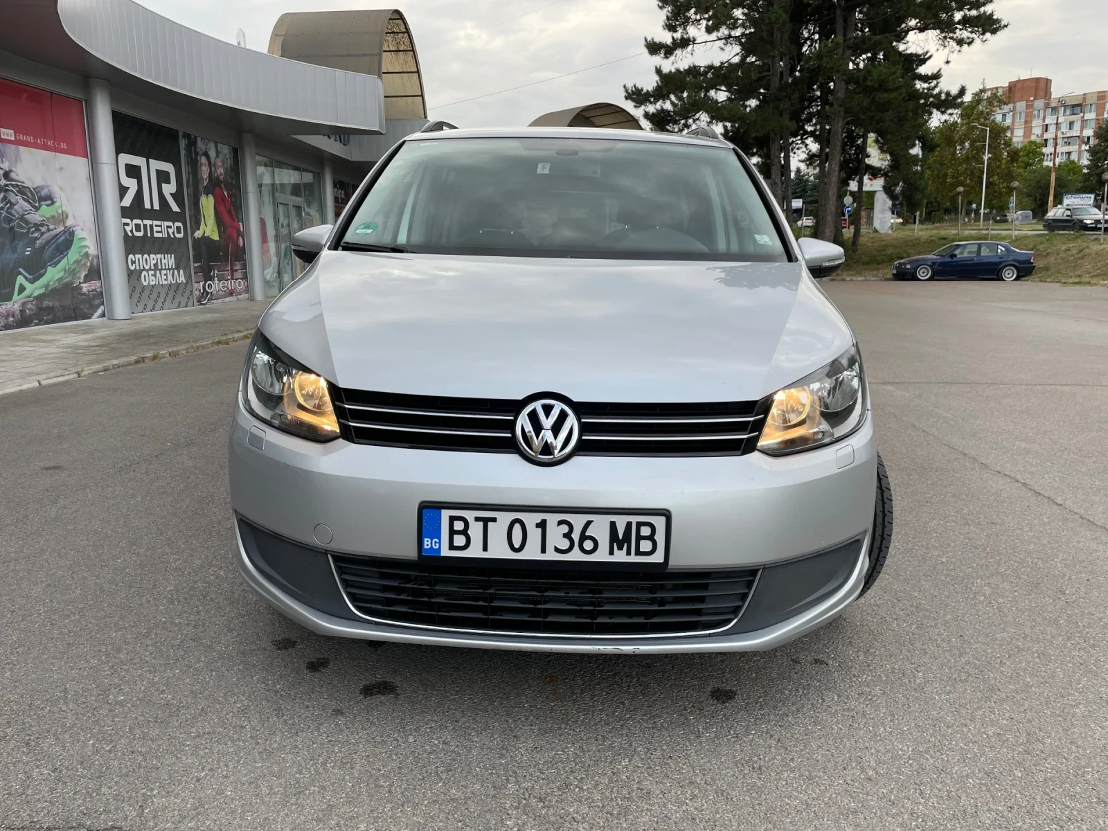 VW Touran 1, 6TDI 7места - изображение 4