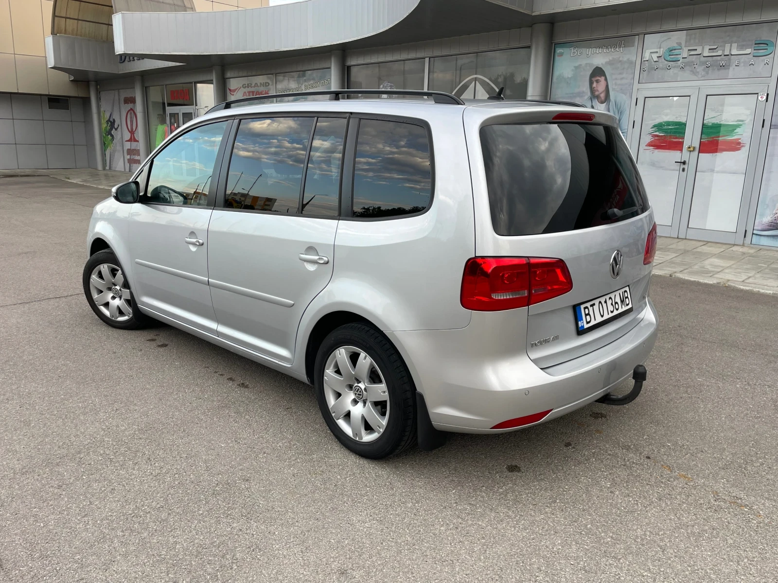 VW Touran 1, 6TDI 7места - изображение 7